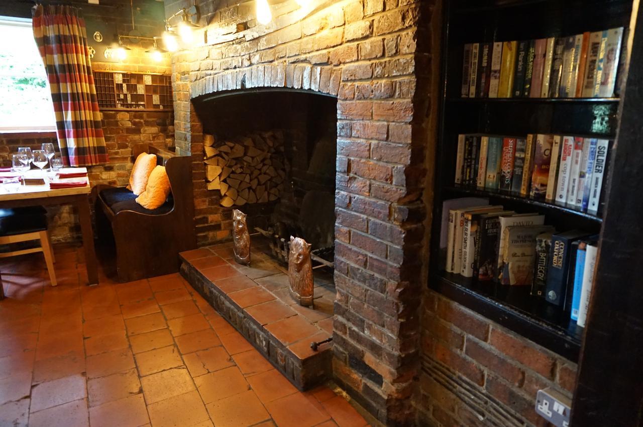 The Red Lion Pub & Kitchen Panzió Didcot Kültér fotó