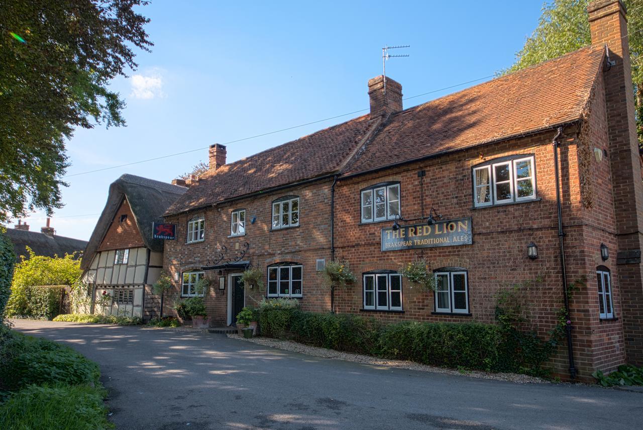 The Red Lion Pub & Kitchen Panzió Didcot Kültér fotó